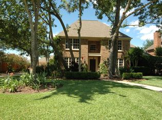 15415 Park Estates Ln, Houston, TX 77062