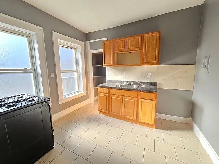 2nd image of 322 Park Ave #7A