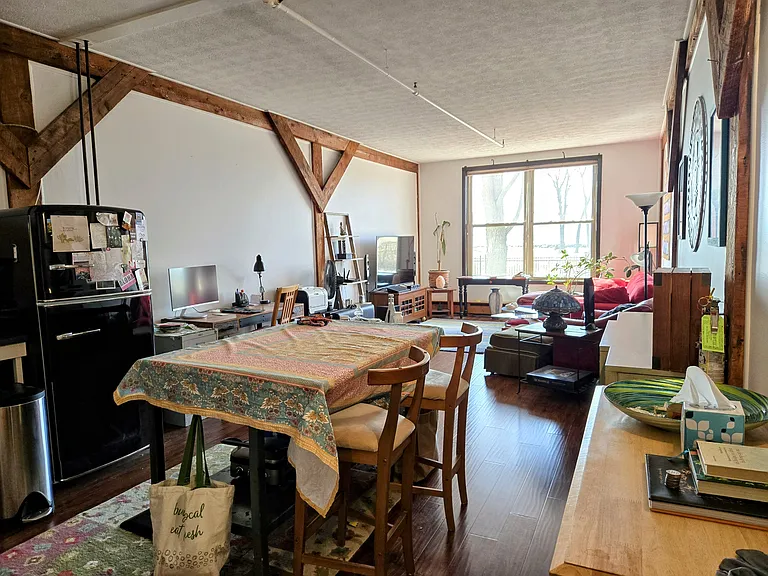 216 Lake St #103 — Photo 5