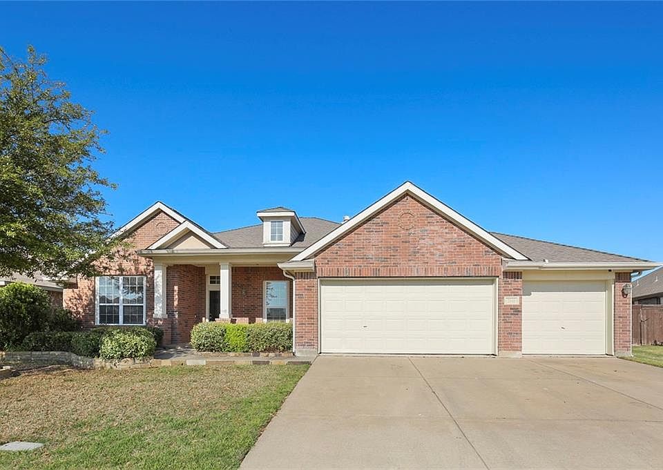 1st image of 2040 Enchanted Rock Dr