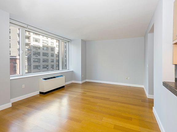 3rd image of 408 E 79th St APT 6B