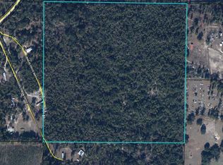 Doberman Dr, Grand Ridge, FL 32442