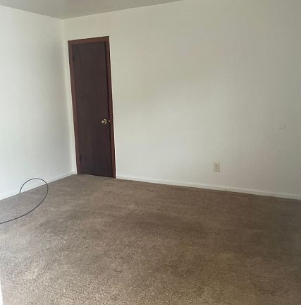 4th image of 170 N View Blvd #1