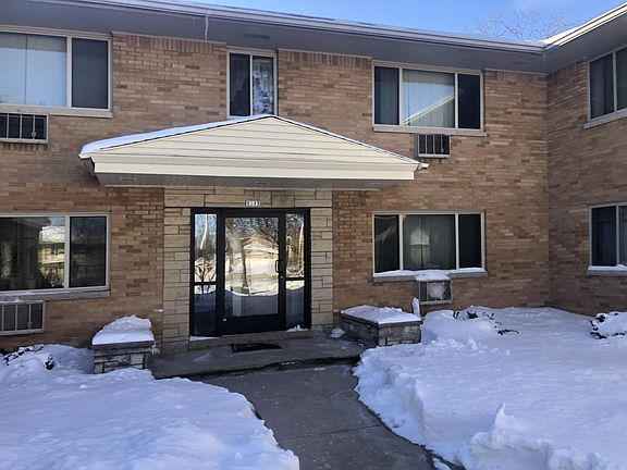 3rd image of 8211 W Oklahoma Ave #8215