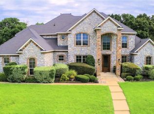 2001 Woodberry Dr, Fort Worth, TX 76112