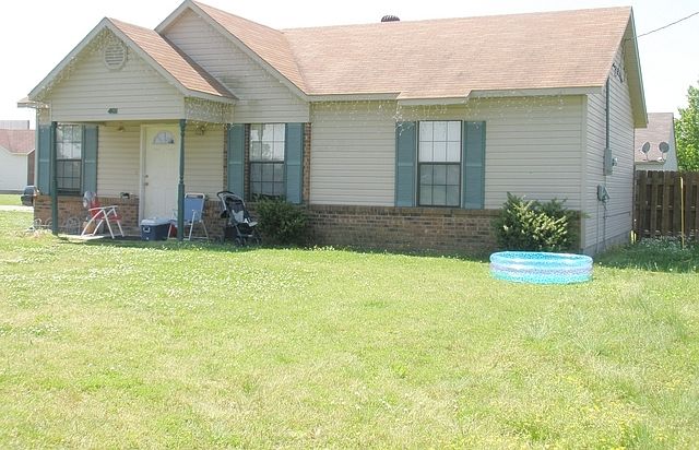 1st image of 401 Mallard Dr