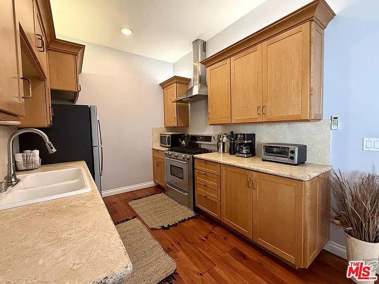 3950 Las Flores Canyon Rd — Photo 11