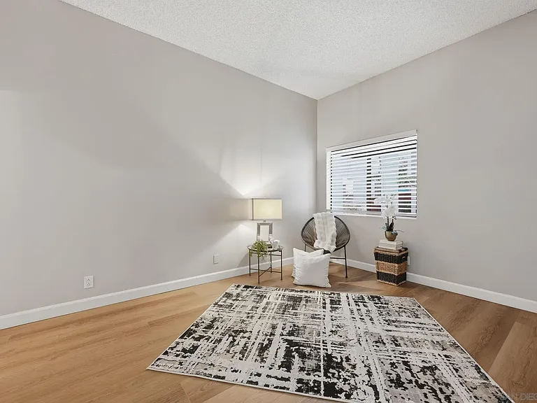 8320 Regents Rd #1-I — Photo 19