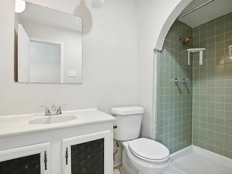 4510 Tarry Dr — Photo 3