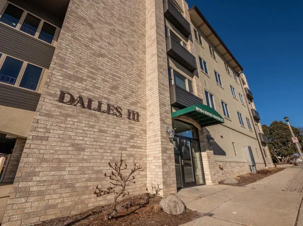 W164N8925 Water STREET #504, Menomonee Falls, WI 53051