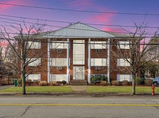 924 Main St APT 27, Woburn, MA 01801