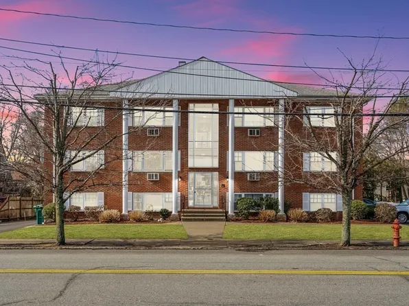 924 Main St APT 27, Woburn, MA 01801