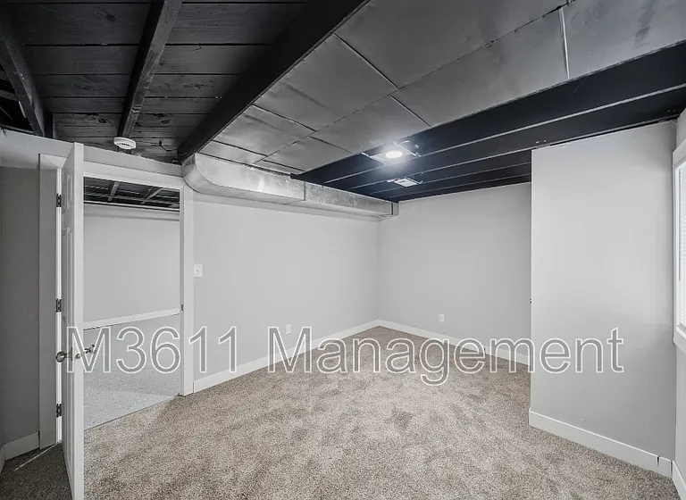 6928 Ballard Ave — Photo 27