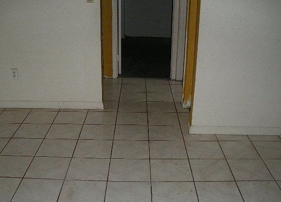 3rd image of 3346 NW 204th Ter