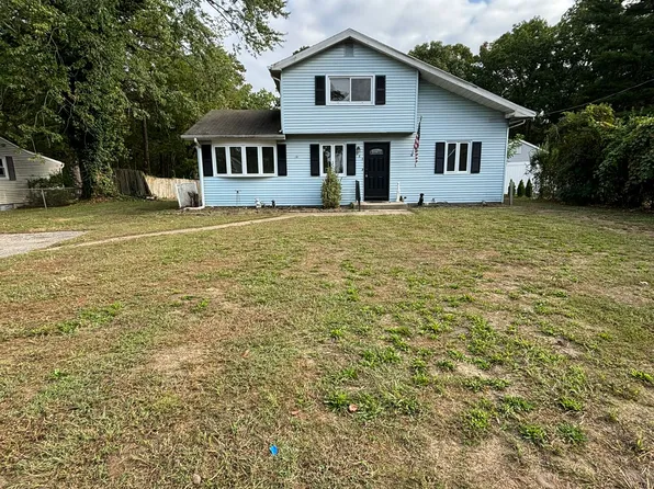 444 Irving Pl, Toms River, NJ 08755