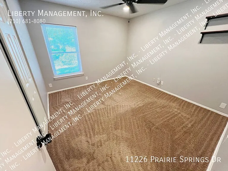 11226 Prairie Springs Dr — Photo 23