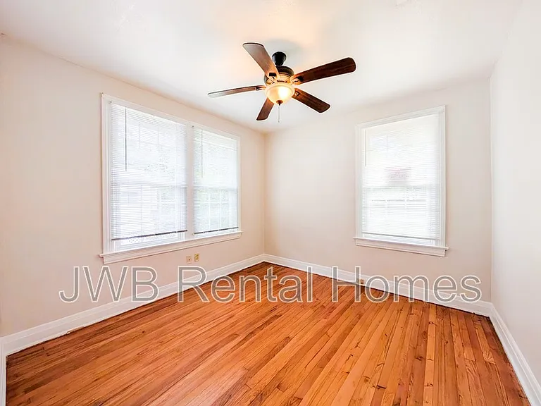 2065 Camden Ave — Photo 6