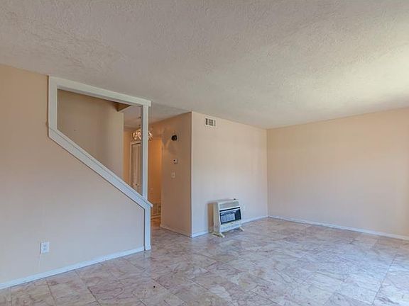 4th image of 1806 Ashborough Cir SE APT B