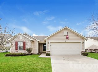 214 Rolling Ridge Dr, Greenfield, IN 46140