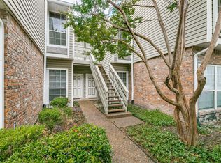 8555 Fair Oaks Xing APT 607, Dallas, TX 75243