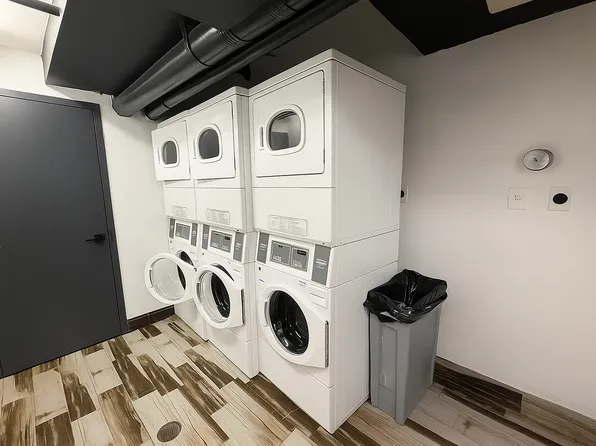 186 Lenox Road image 14 of 15