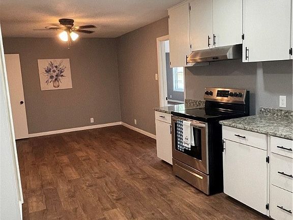 5th image of 207 Crockett St