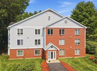 1 Timberwood Dr UNIT 206, Goffstown, NH 03045
