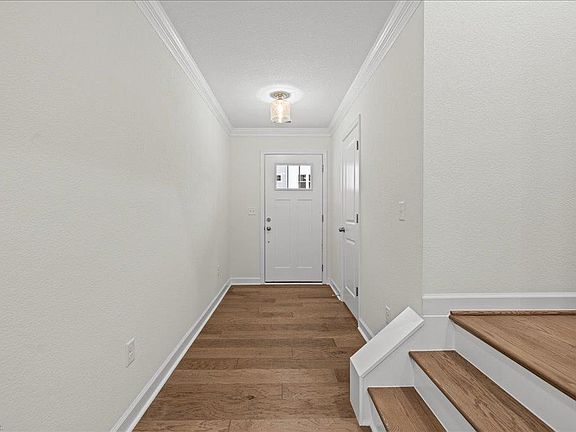 2nd image of Mm Grandview Way