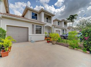 13075 NW 9th Ct, Pembroke Pines, FL 33028