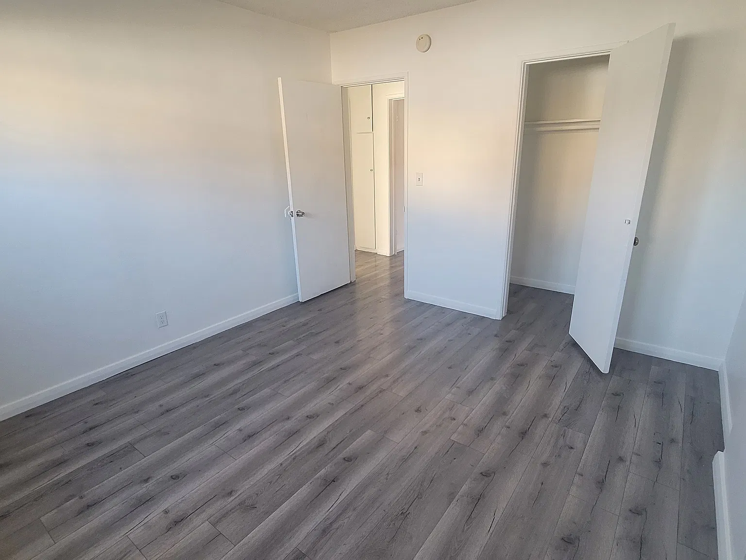 2 bed, 1150 sqft, $2,850 — Photo 2