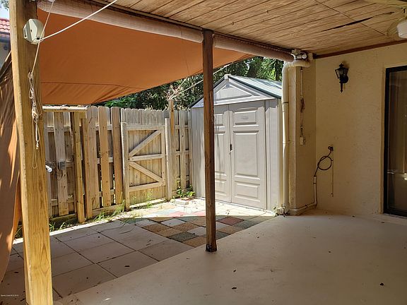 5th image of 8719 Jasmine Ct #8719
