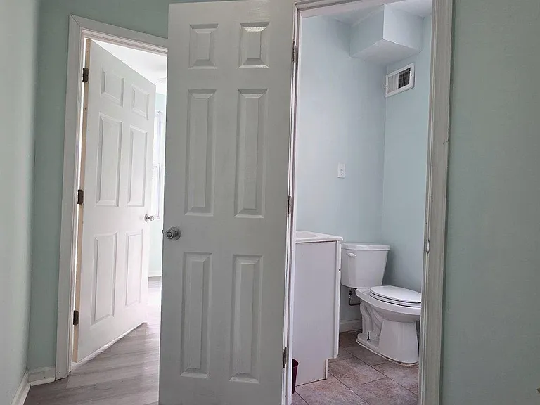 1864 N Uber St — Photo 13