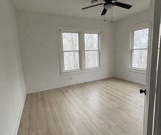 5th image of 2203 S M St