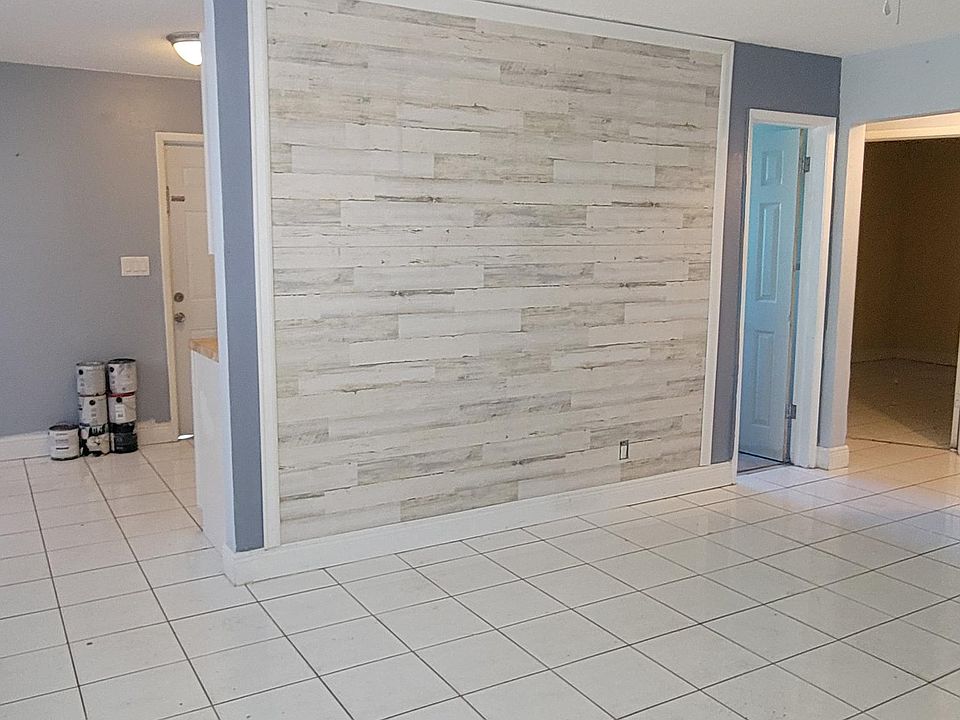 1st image of 1720 NE 62nd St APT 1