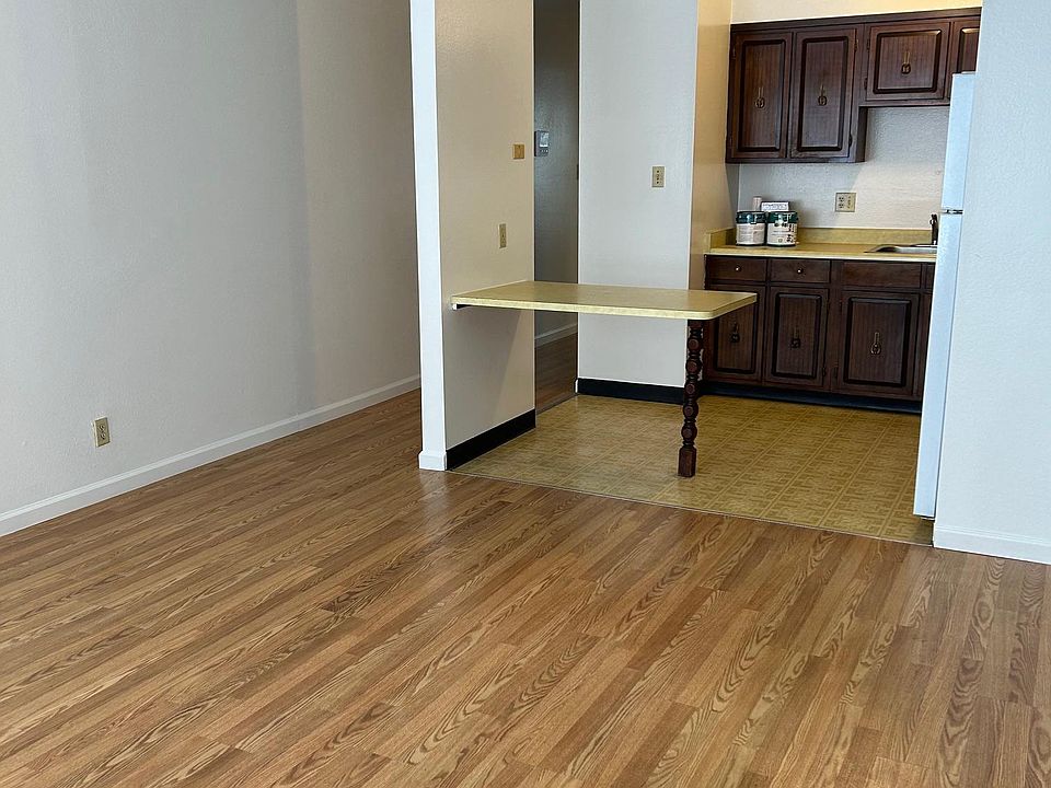 Living room, Dining Area, Kitchen