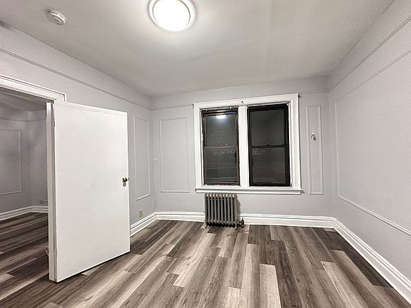 4th image of 319 Summit Ave #17-4