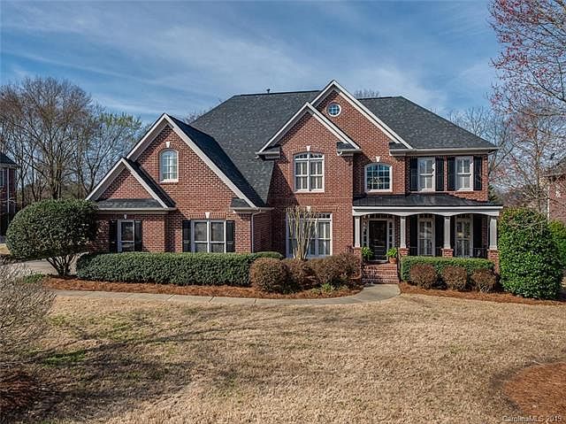 1st image of 8622 Briar Oak Ct