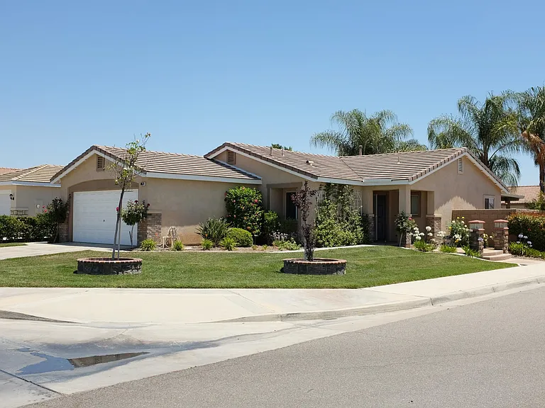 30574 Wyndham Ct — Photo 1