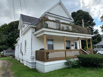 52 W Washington Ave, Zeeland, MI, 49464