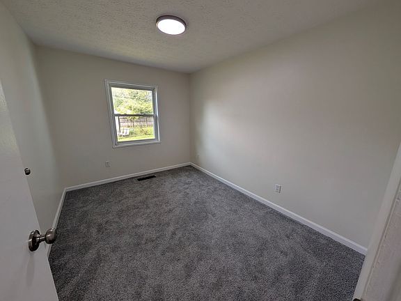 5th image of 1055 Cottingham Rd