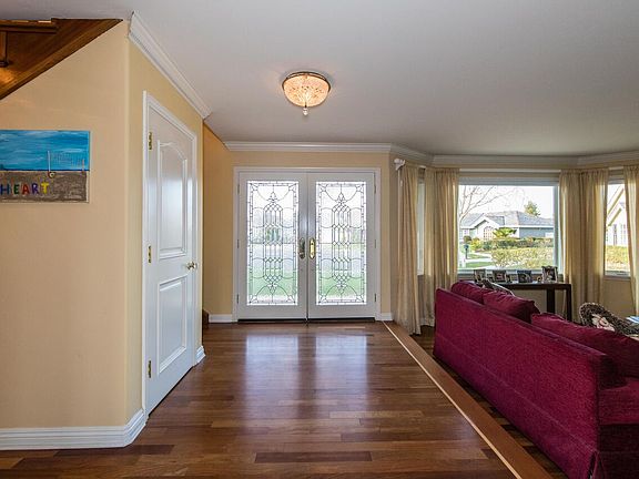 LOVELY GLASS LEAD FRONT DOOR