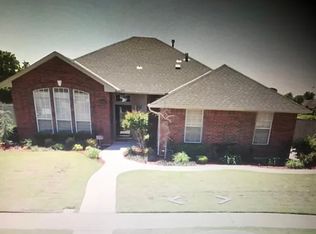 3824 Crail Dr, Norman, OK 73072