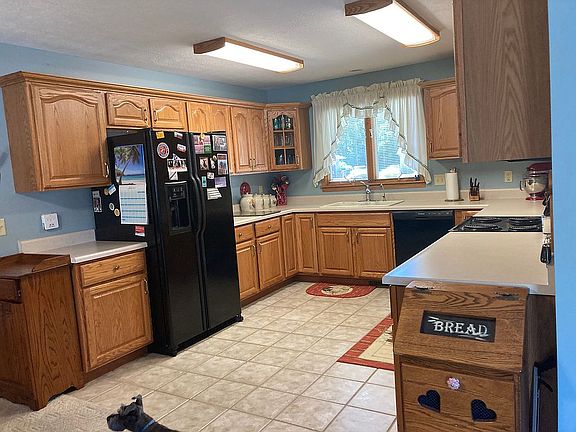 4th image of 49 N Cedar Ct