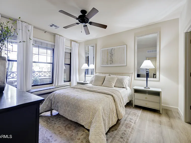 7291 N Scottsdale Rd #1016 — Photo 1