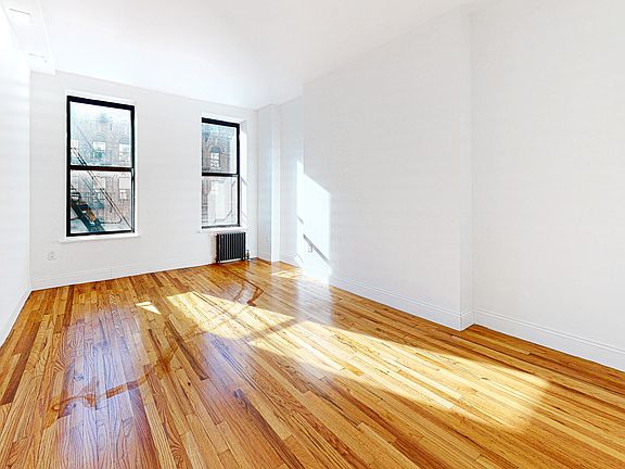 2nd image of 302 W 112th St #5A