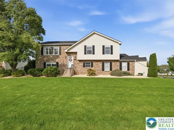 130 Debbie Ln, Easton, PA 18045