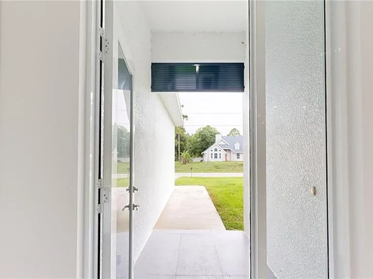 6048 Stratton Rd — Photo 6