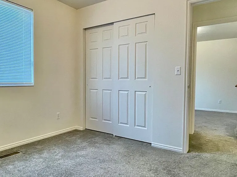 1516 S 4000 W — Photo 18