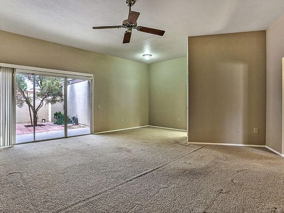 4th image of 10967 W Coggins Dr