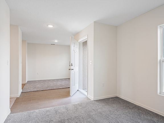 3rd image of 2672 W Woodview Ln #F7rdcg